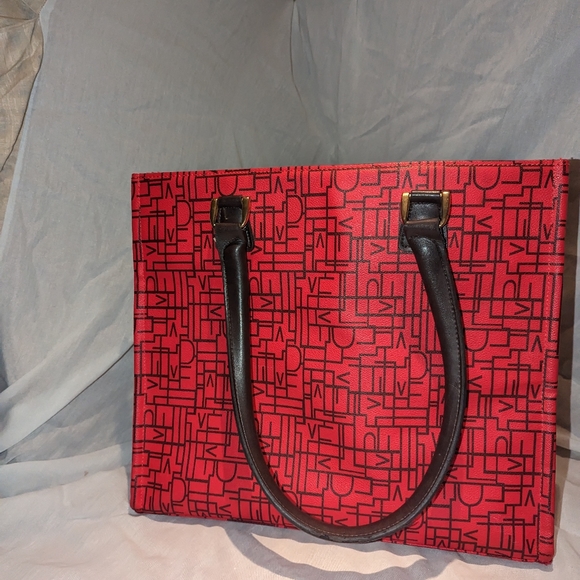 Authentic DIANE VON FURSTENBERG DVF Signature Logo Large Shoulder Bag Red Black - Picture 2 of 7